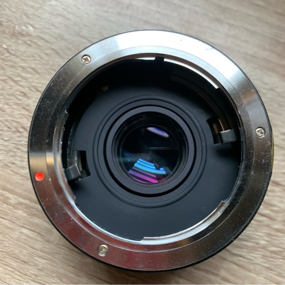 Olympus 2x teleconverter with case - Picture 4 of 5